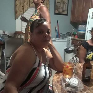 Meet your Posher, Sherry